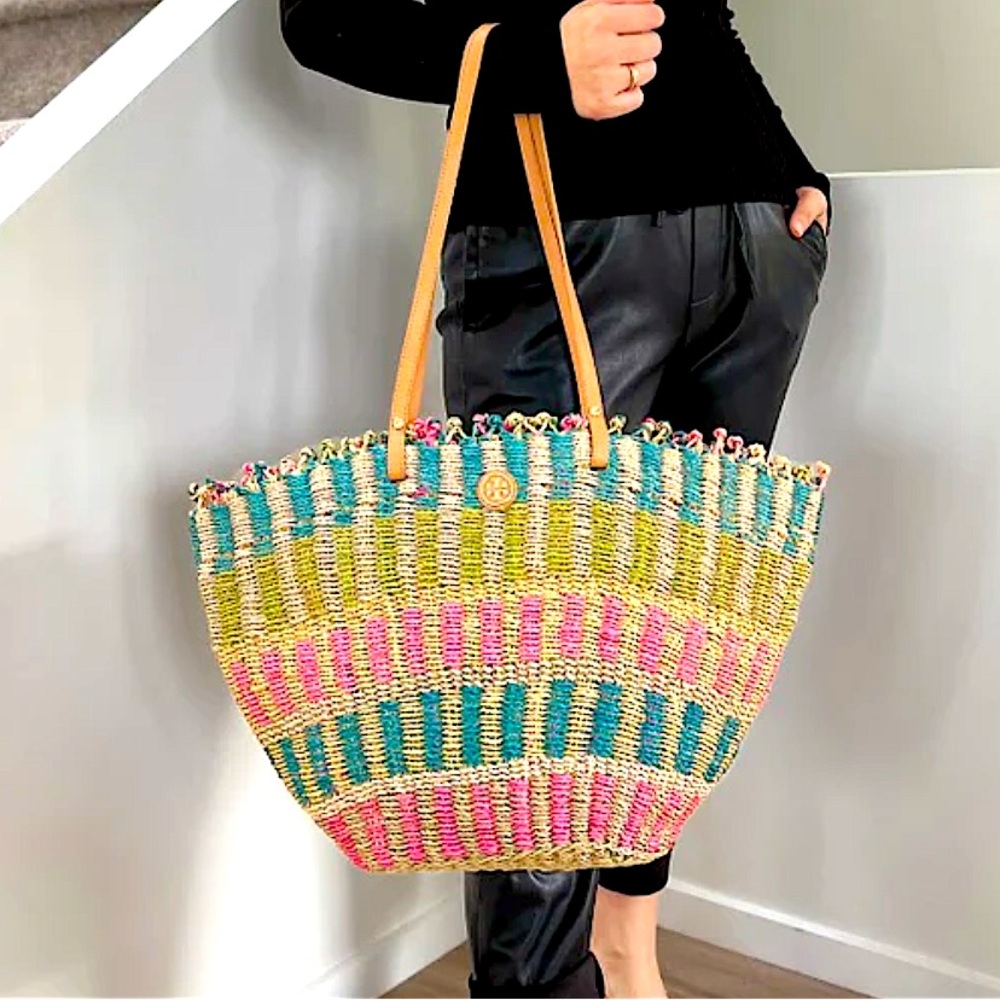 EUC TORY BURCH RAINBOW HOLIDAY STRAW LARGE SHOULDER BAG